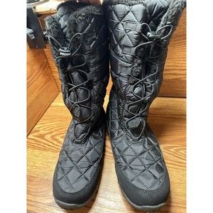 Women’s Magellan Winter Outdoor Quilted Winter Boots Sz 9 Black